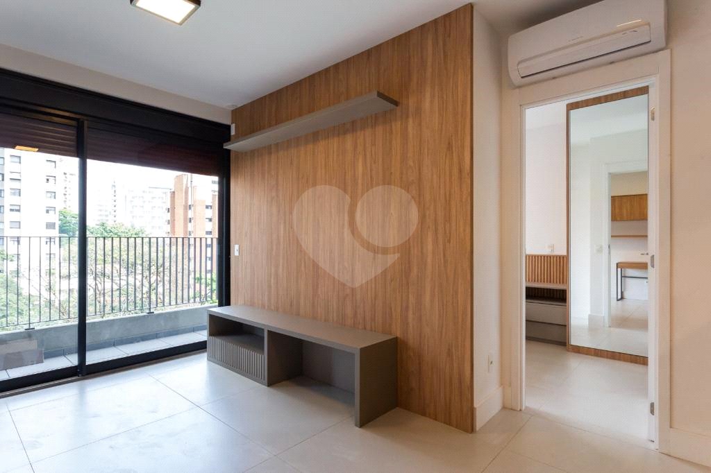 Apartamento à venda com 1 suíte em Jardim das Bandeiras, São Paulo, SP