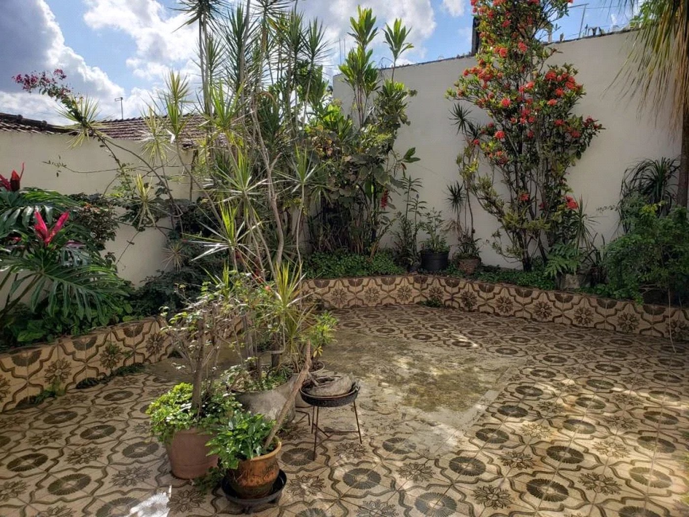 Casa à venda com 3 quartos em Vila Tiradentes, São Paulo, SP