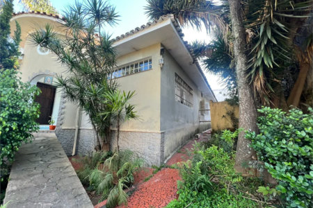 Casa à venda com 4 quartos, sendo 1 suíte, em Jardim Colombo, São Paulo, SP