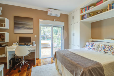 Casa à venda com 3 suítes em Alto da Boa Vista, São Paulo, SP