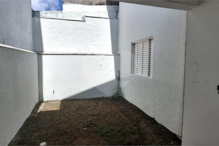 Sobrado à venda com 4 quartos, sendo 1 suíte, em Portal das Acácias, Indaiatuba, SP