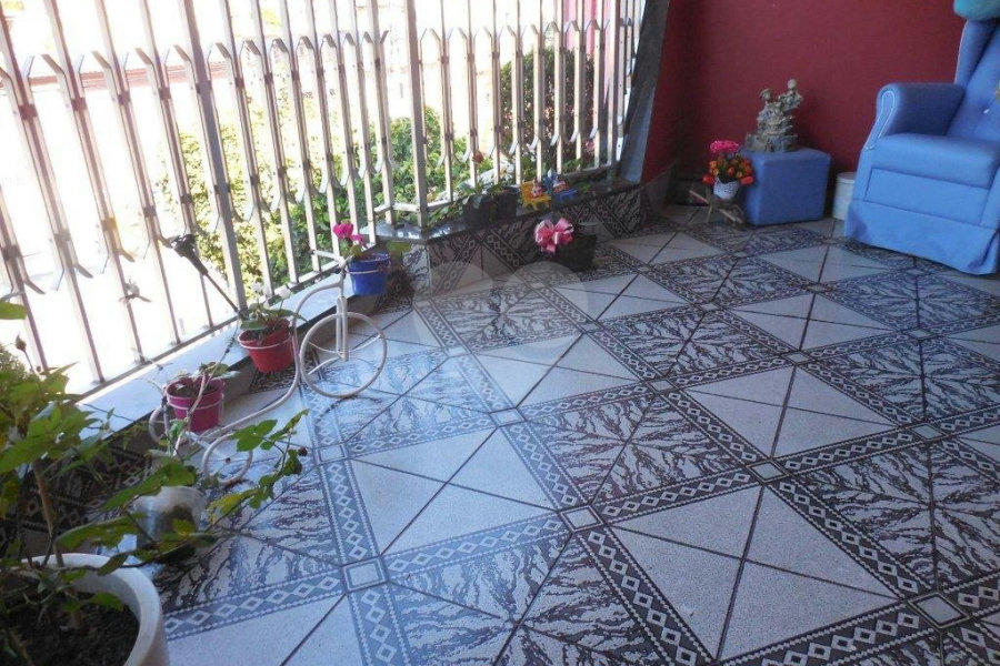Sobrado à venda com 4 quartos, sendo 3 suítes, em Vila Gustavo, São Paulo, SP