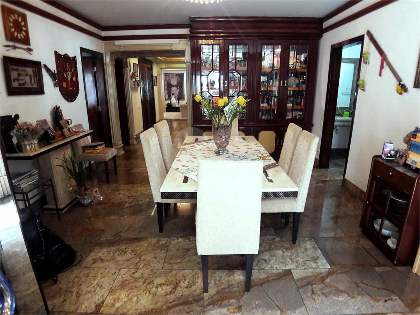 Casa à venda com 5 quartos, sendo 3 suítes,  em Butantã, São Paulo, SP