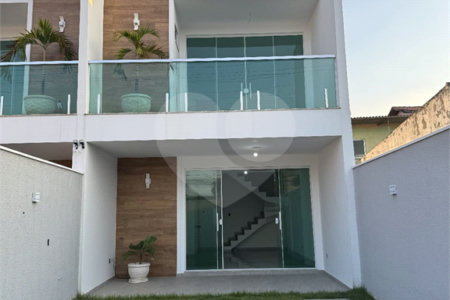 Casa à venda com 4 quartos, sendo 1 suíte, em Inhoaíba, Rio de Janeiro, RJ