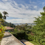 Casa à venda com 3 quartos, sendo 1 suíte, em Guarapiranga, São Paulo, SP