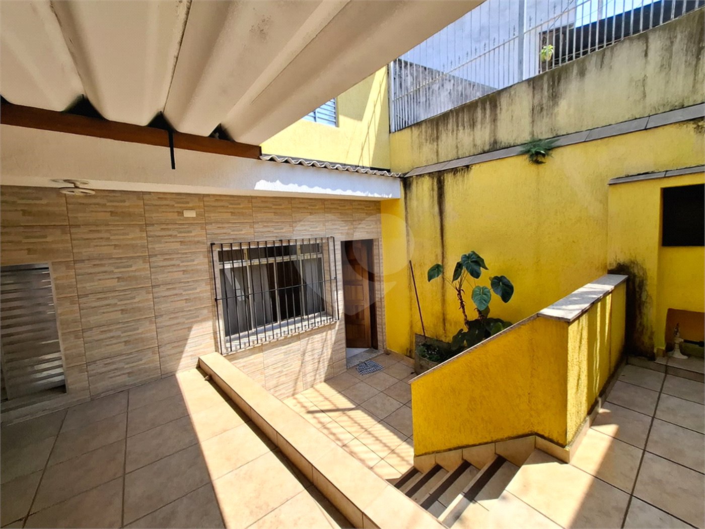 Sobrado à venda com 3 quartos no Brasilândia, São Paulo, SP
