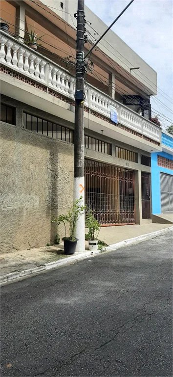 Sobrado à venda com 8 quartos em Jardim São Luís, São Paulo, SP
