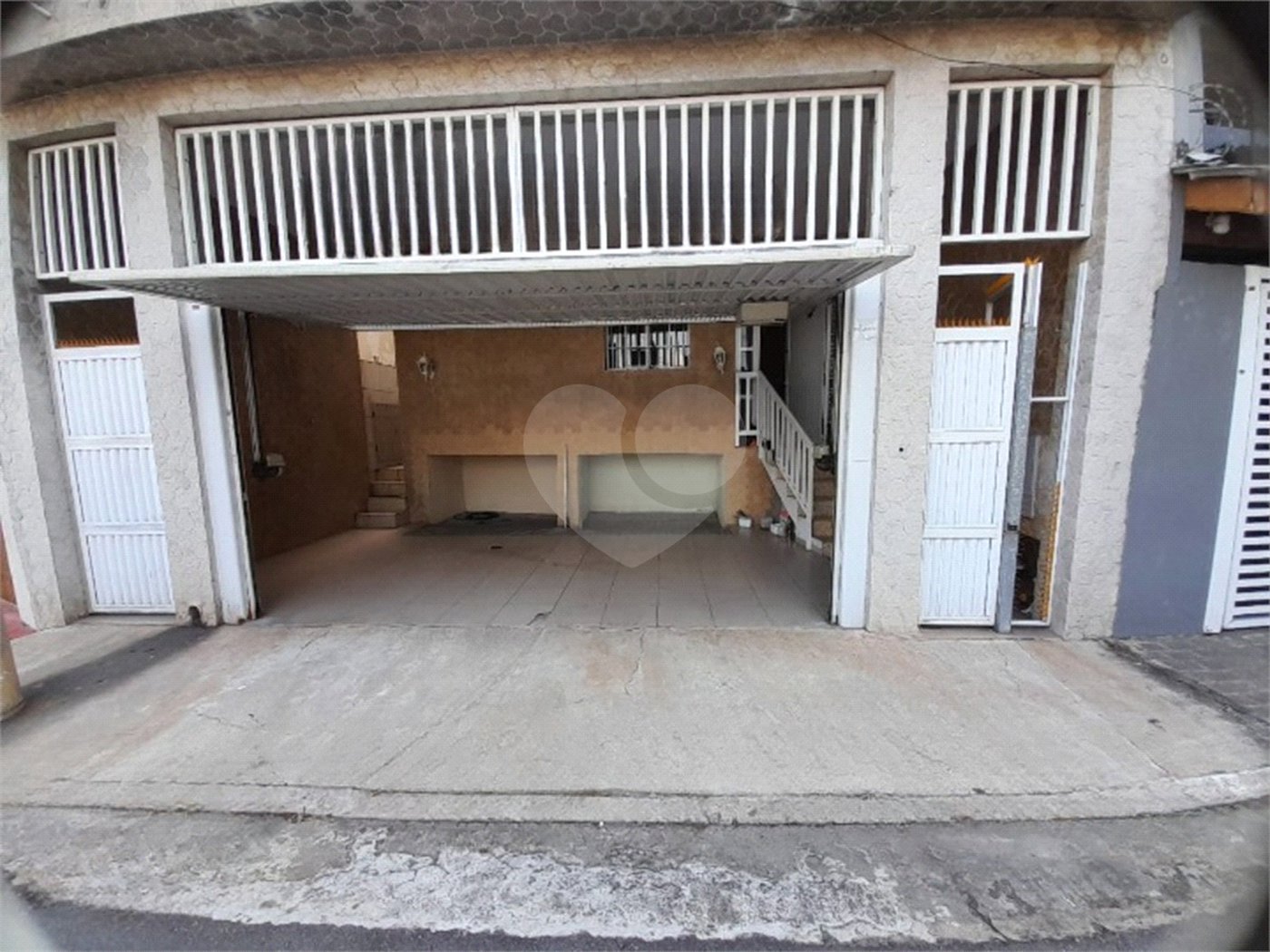 Sobrado à venda com 3 quartos, sendo 1 suíte,  em Saúde, São Paulo, SP