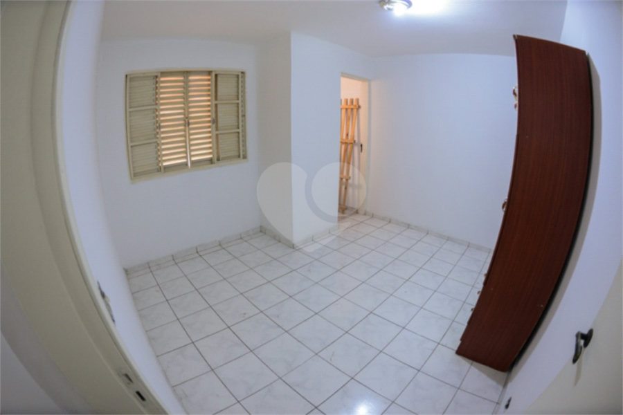 Sobrado à venda com 4 quartos, sendo 2 suítes, em Tremembé, São Paulo, SP