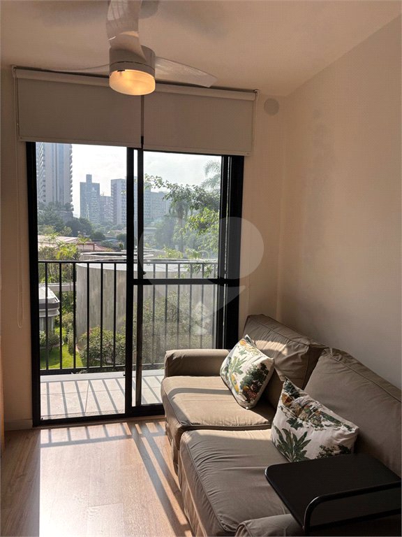 Apartamento para alugar com 1 suíte em Pinheiros, São Paulo, SP
