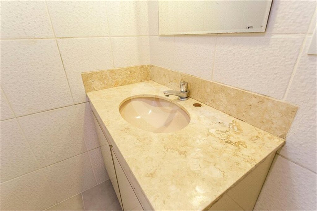Apartamento à venda com 2 quartos, sendo 1 suíte, em Vila Uberabinha, São Paulo, SP