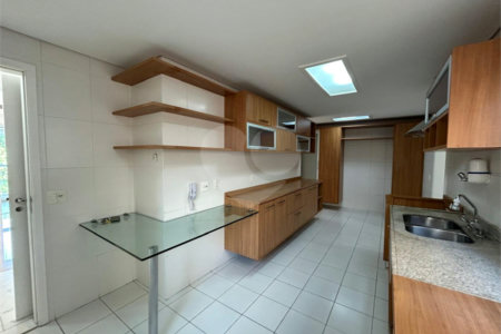 Apartamento à venda com 3 suítes em Chácara Santo Antônio (zona Sul), São Paulo, SP