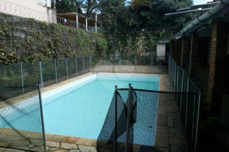 Casa à venda com 6 quartos, sendo 3 suítes,  em Brooklin Paulista, São Paulo, SP