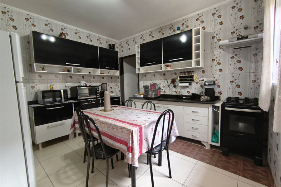 Casa à venda com 3 quartos, sendo 1 suíte,  em Tremembé, São Paulo, SP