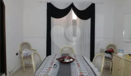 Sobrado à venda com 3 quartos, sendo 1 suíte,  em Vila Invernada, São Paulo, SP