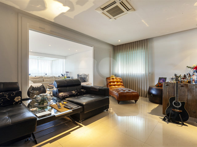 Apartamento à venda com 3 suítes em Panamby, São Paulo, SP