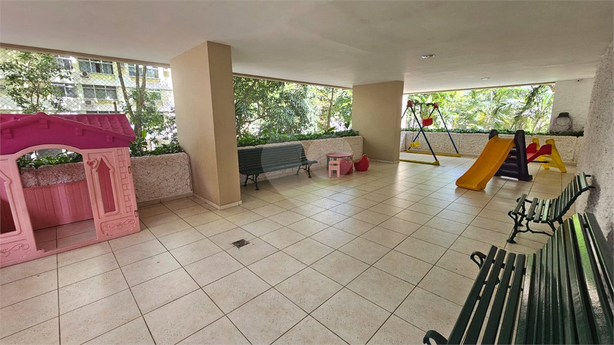 Apartamento à venda com 3 quartos, sendo 1 suíte, em Leblon, Rio de Janeiro, RJ