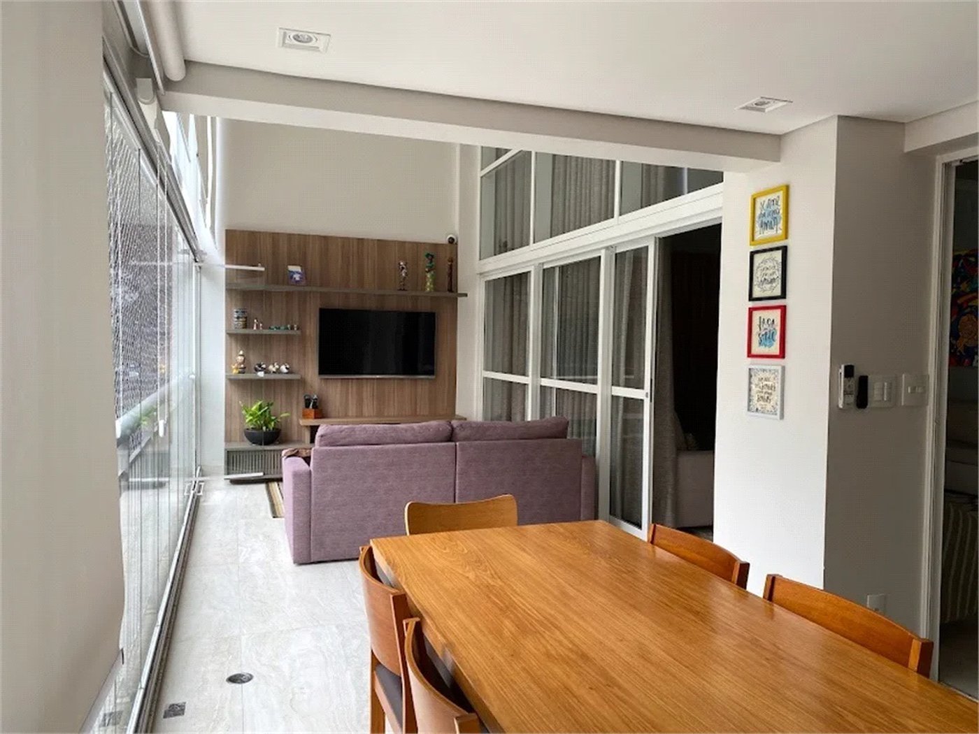 Apartamento à venda com 3 suítes em Vila Suzana, São Paulo, SP