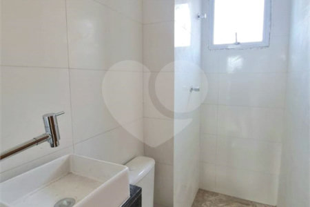 Apartamento à venda com 2 quartos em Vila Guilhermina, São Paulo, SP