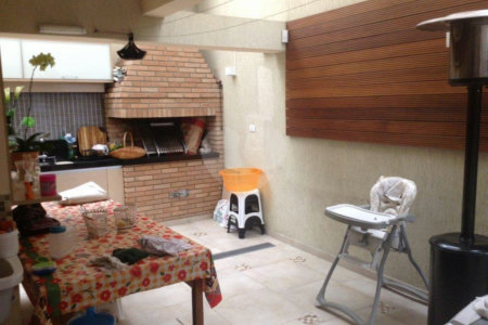 Sobrado à venda com 3 quartos, sendo 1 suíte, em Vila Mazzei, São Paulo, SP