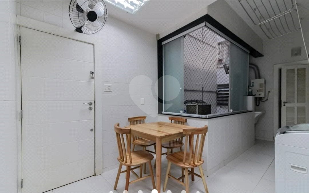 Apartamento à venda com 4 quartos, sendo 1 suíte,  em Copacabana, Rio de Janeiro, RJ