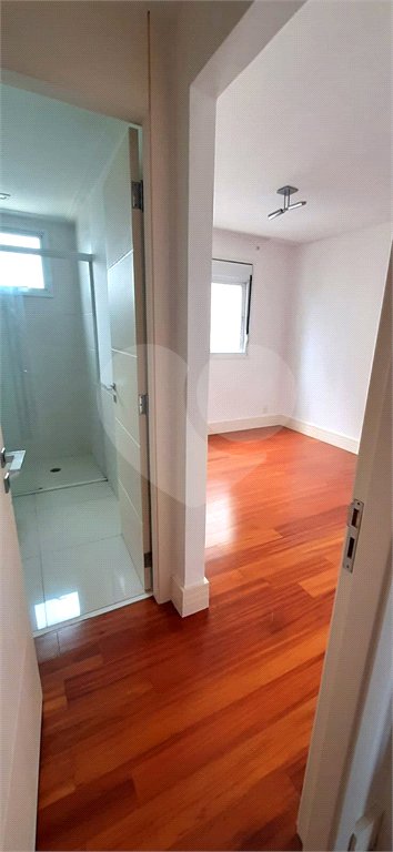 Apartamento à venda com 4 quartos, sendo 3 suítes, em Cambuci, São Paulo, SP