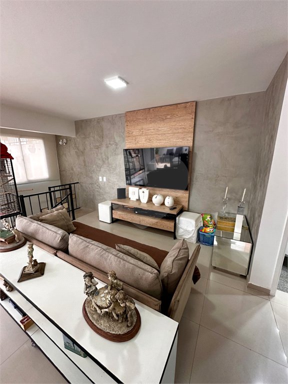 Apartamento à venda com 3 quartos, sendo 1 suíte, em Vila Regente Feijó, São Paulo, SP