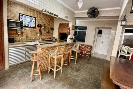 Sobrado com 3 dormitórios, 200 m² - venda por R$ 2.350.000,00 ou aluguel por R$ 12.500,00/mês - Embaré - Santos/SP