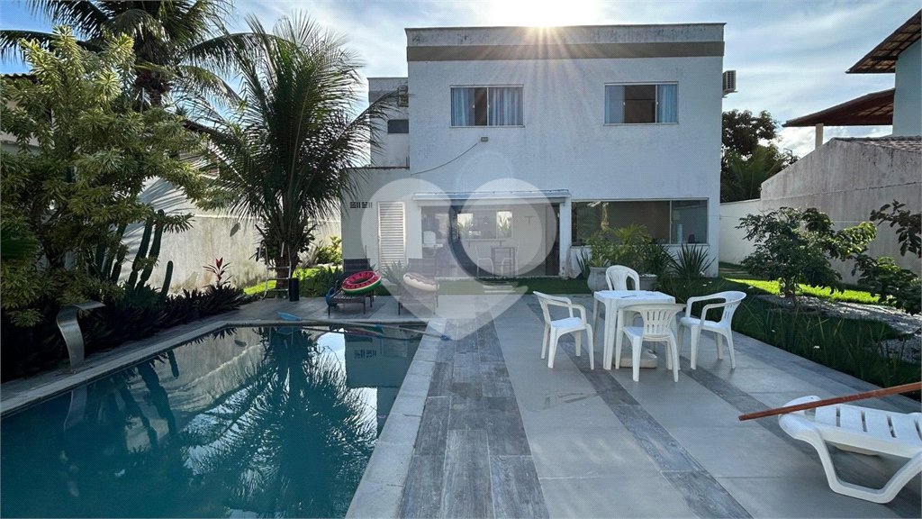 Casa à venda com 3 quartos, sendo 1 suíte, em Outerio da Glória, Porto Seguro, BA
