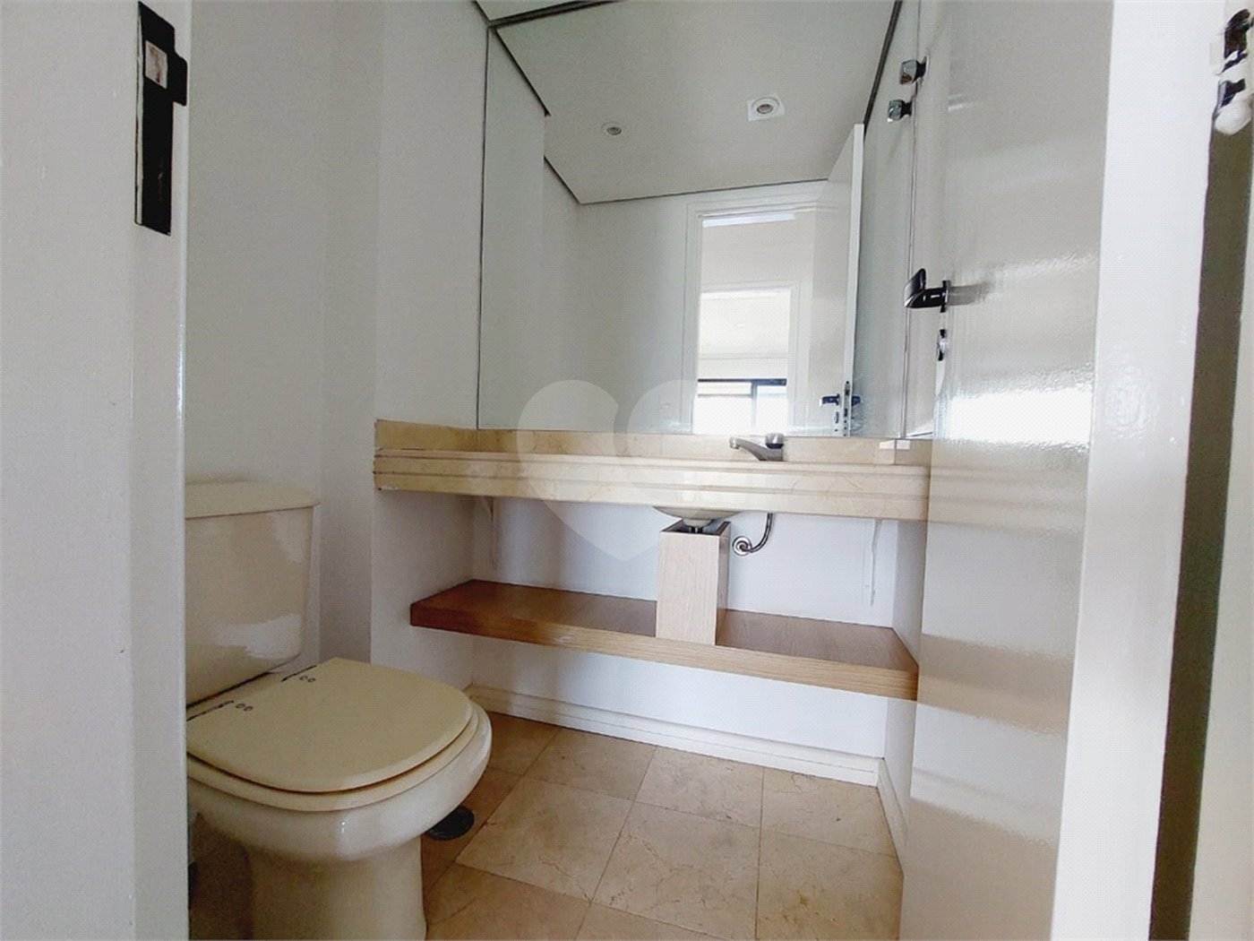 Apartamento à venda com 4 quartos, sendo 2 suítes,  em Alto da Lapa, São Paulo, SP