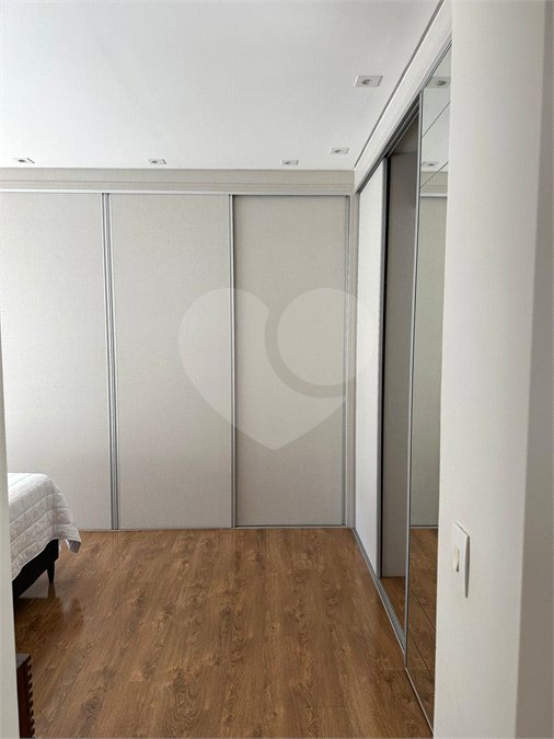 Apartamento à venda com 3 suítes em Vila Suzana, São Paulo, SP