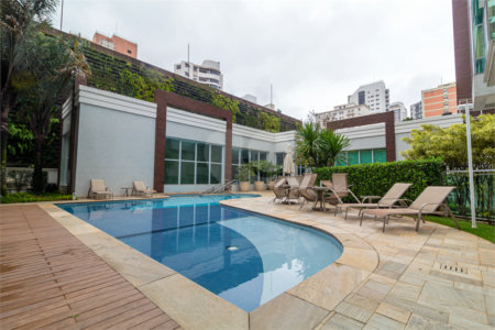 Apartamento à venda com 4 suítes em Campo Belo, São Paulo, SP
