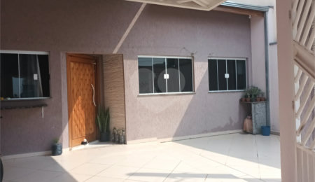 Casa à venda com 3 quartos, sendo 1 suíte, em Jardim dos Colibris, Indaiatuba, SP