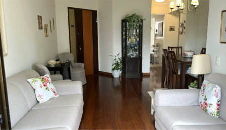 Apartamento à venda com 3 quartos, sendo 1 suíte,  em Jardim das Acácias, São Paulo, SP