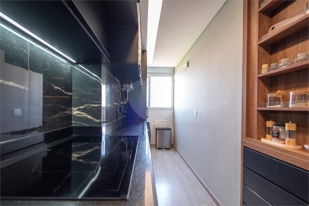 Apartamento à venda com 2 quartos, sendo 1 suíte, em Alto da Boa Vista, São Paulo, SP