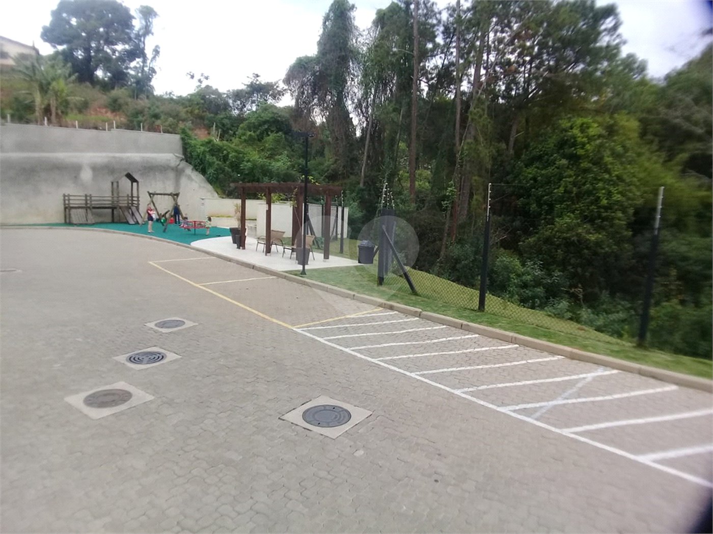 Apartamento à venda ou para alugar com 3 quartos, sendo 1 suíte, em Vista Alegre, Vinhedo, SP