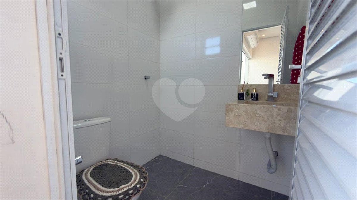 Casa à venda com 3 suítes no condomínio Campos do Conde I e II, Sorocaba - SP