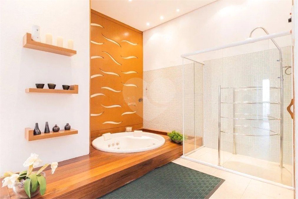 Apartamento à venda com 3 suítes em Vila Romana, São Paulo, SP
