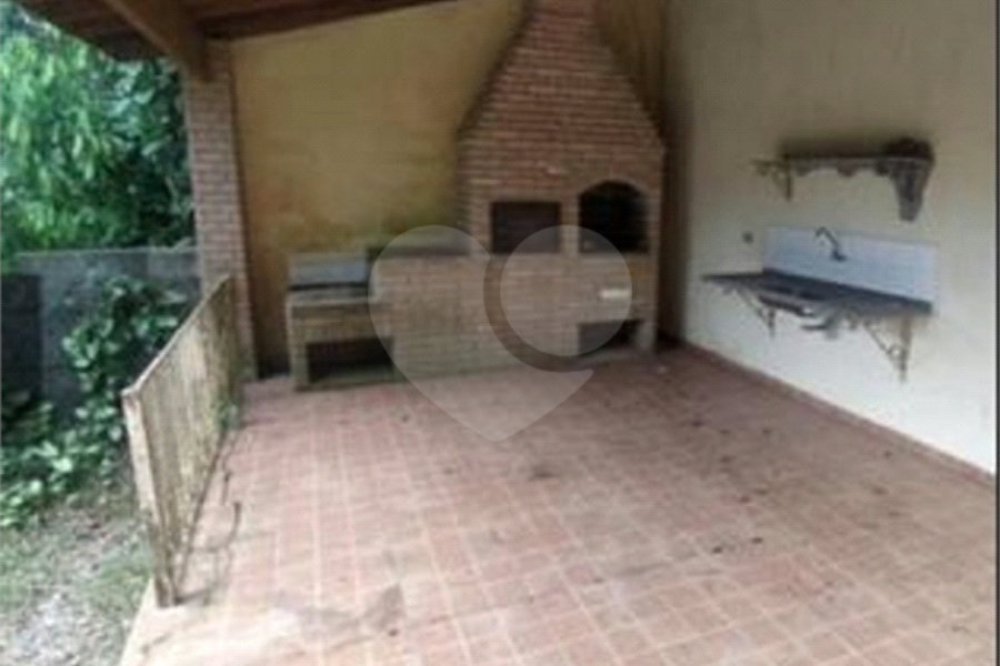 Casa à venda com 5 quartos, sendo 1 suíte, em Mantiqueira, Mairiporã, SP