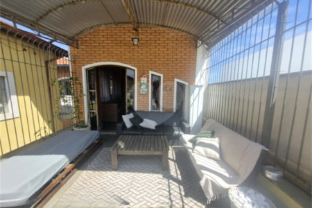 Casa à venda com 3 quartos, sendo 1 suíte, no Centro, Vinhedo, SP