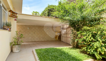 Casa de Vila à venda com 4 suítes em Granja Julieta, São Paulo, SP