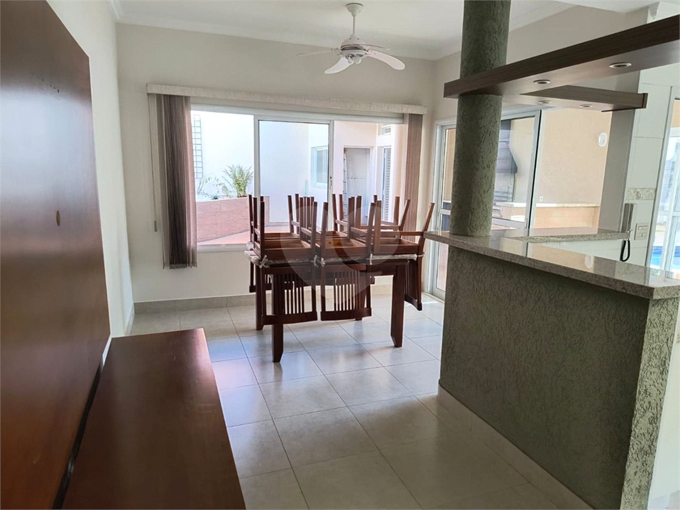 Casa à venda ou para alugar com 3 quartos, sendo 1 suíte, no condomínio Vista Verde, Indaiatuba - SP