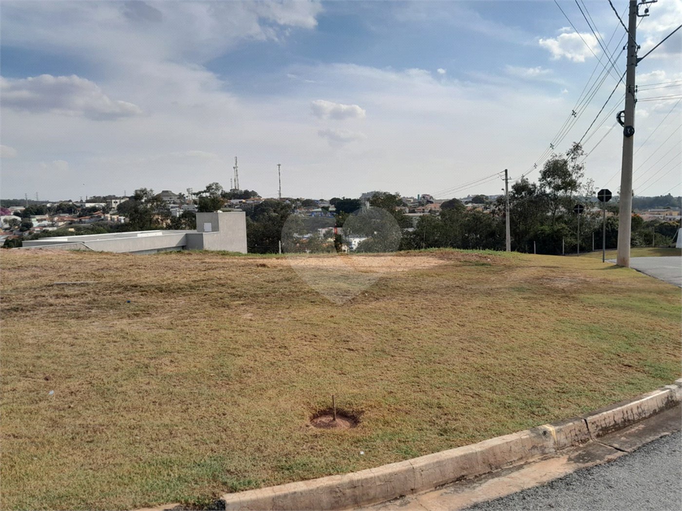Terreno à venda em Residencial Jatobás, Louveira, SP
