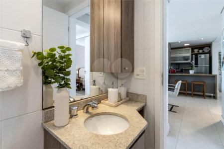 Cobertura à venda com 2 quartos, sendo 1 suíte, em Alto de Pinheiros, São Paulo, SP