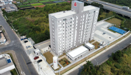 Casa à venda com 2 quartos no condomínio Residencial Caxangá 2, Suzano - SP