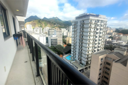 Cobertura à venda com 3 quartos, sendo 1 suíte,  em Tijuca, Rio de Janeiro, RJ
