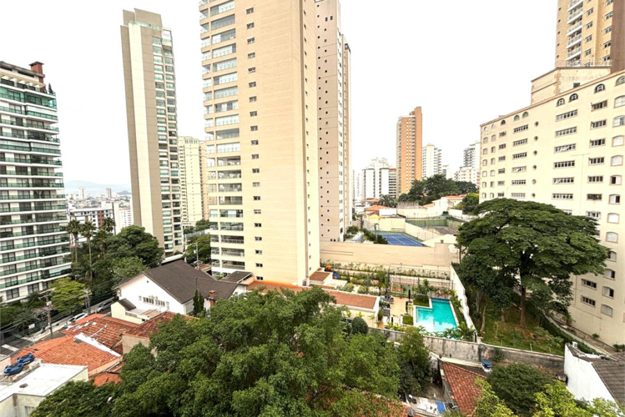Apartamento à venda com 4 quartos, sendo 3 suítes, em Santana, São Paulo, SP