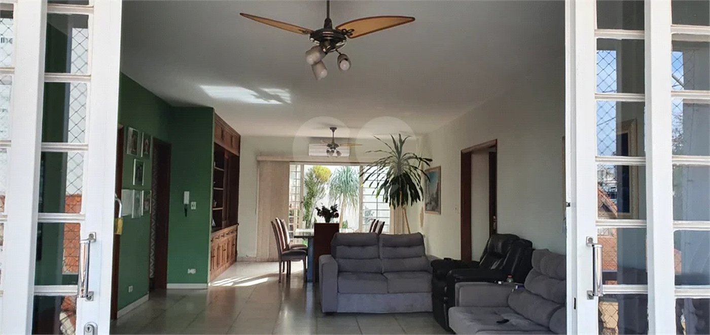 Casa Residencial ou Comercial para alugar em Piracicaba - SP.
