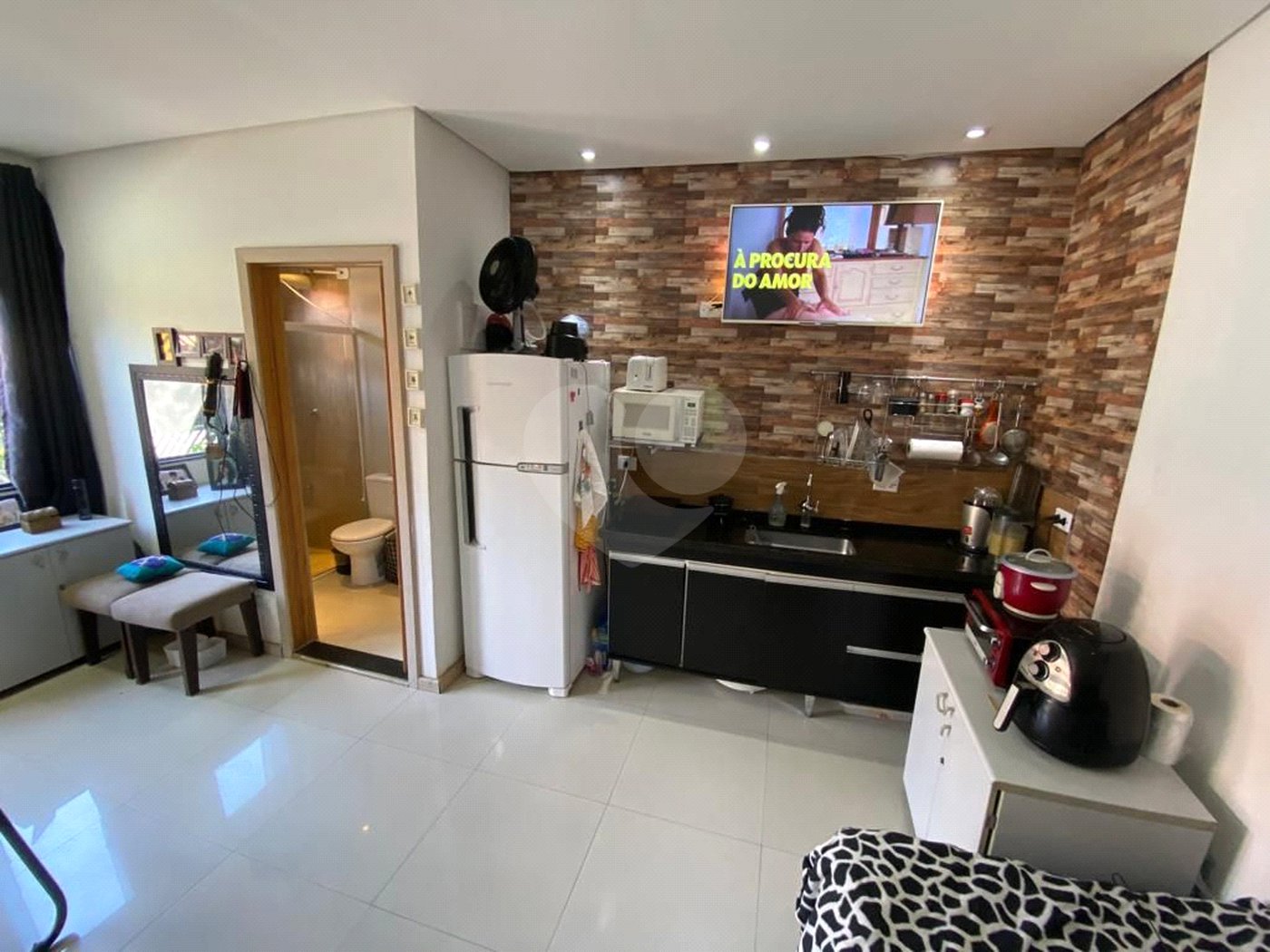 Sobrado à venda com 6 quartos, sendo 2 suítes,  em Vila Mazzei, São Paulo, SP
