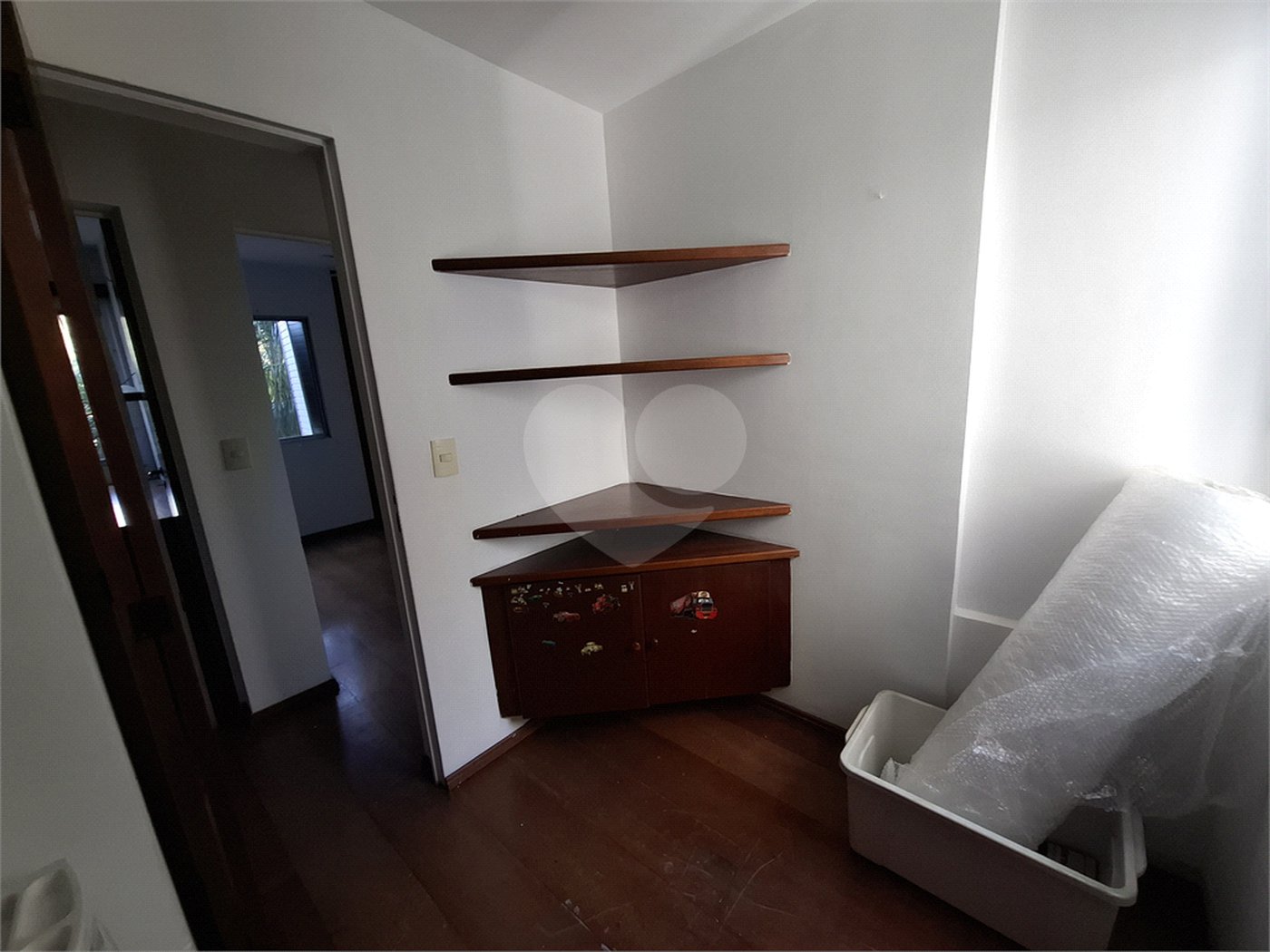 Apartamento à venda com 3 quartos, sendo 1 suíte, em Jardim Marajoara, São Paulo, SP